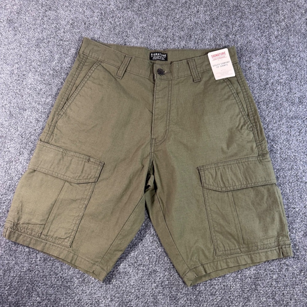 NWT Signature Levi Strauss Mens Utility Comfort Cargo Shorts Olive‎ Green 30